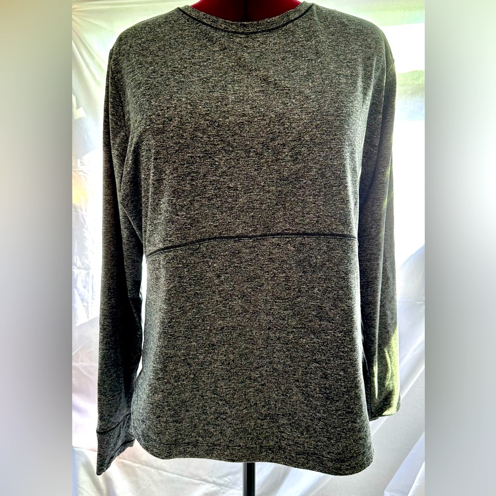 Women's Plushcious Long Sleeve Crew Shirt by Duluth Trading. XL